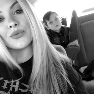 Meet your Posher, Dakota